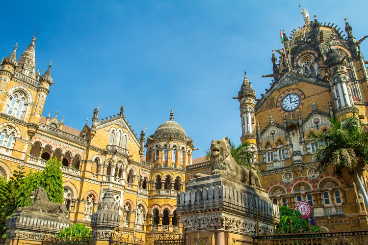 Mumbai, Chatrapati Shivaji Terminus (voorheen Victoria Terminus)